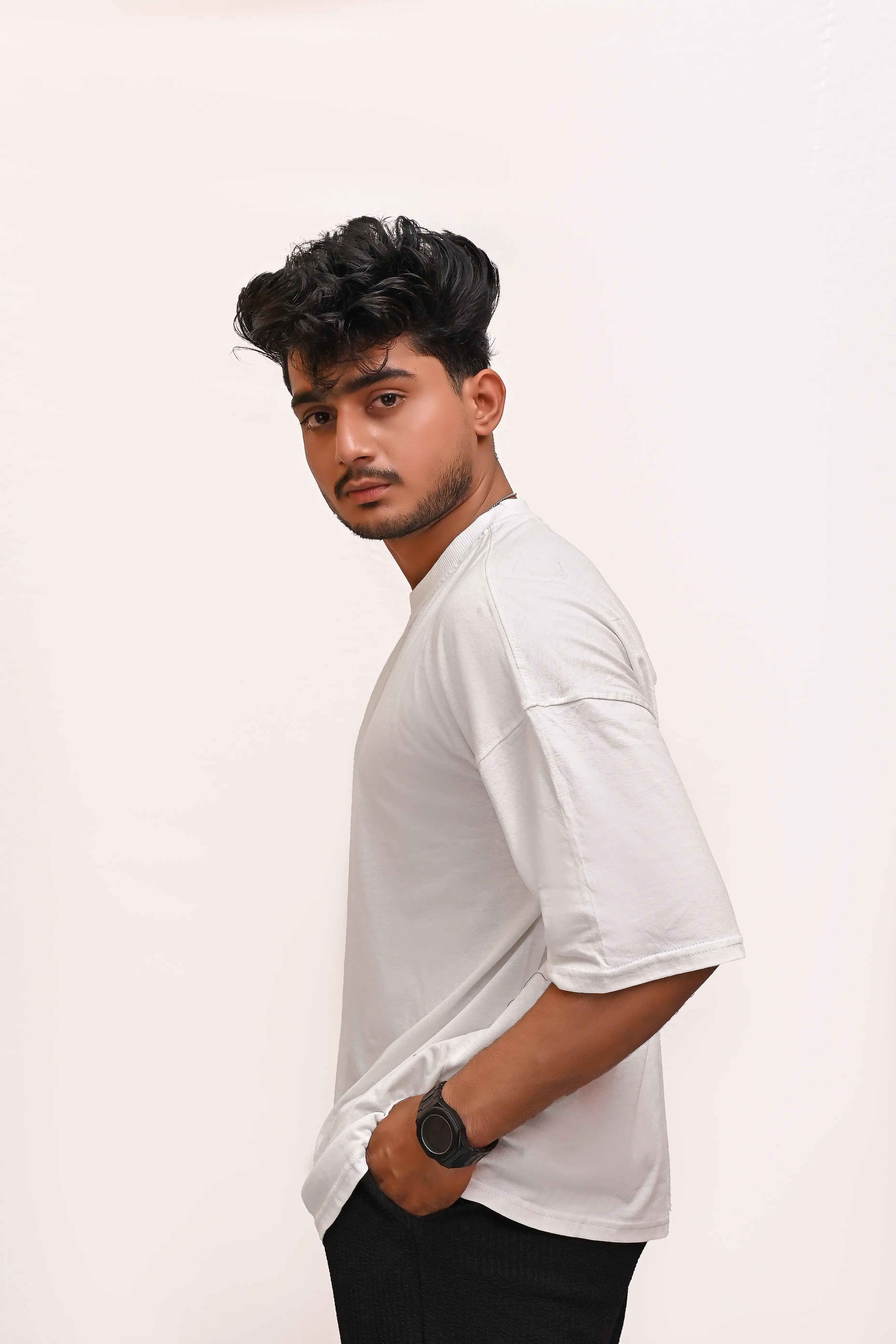 HYKEYZ Oversized Comfort White T-Shirt
