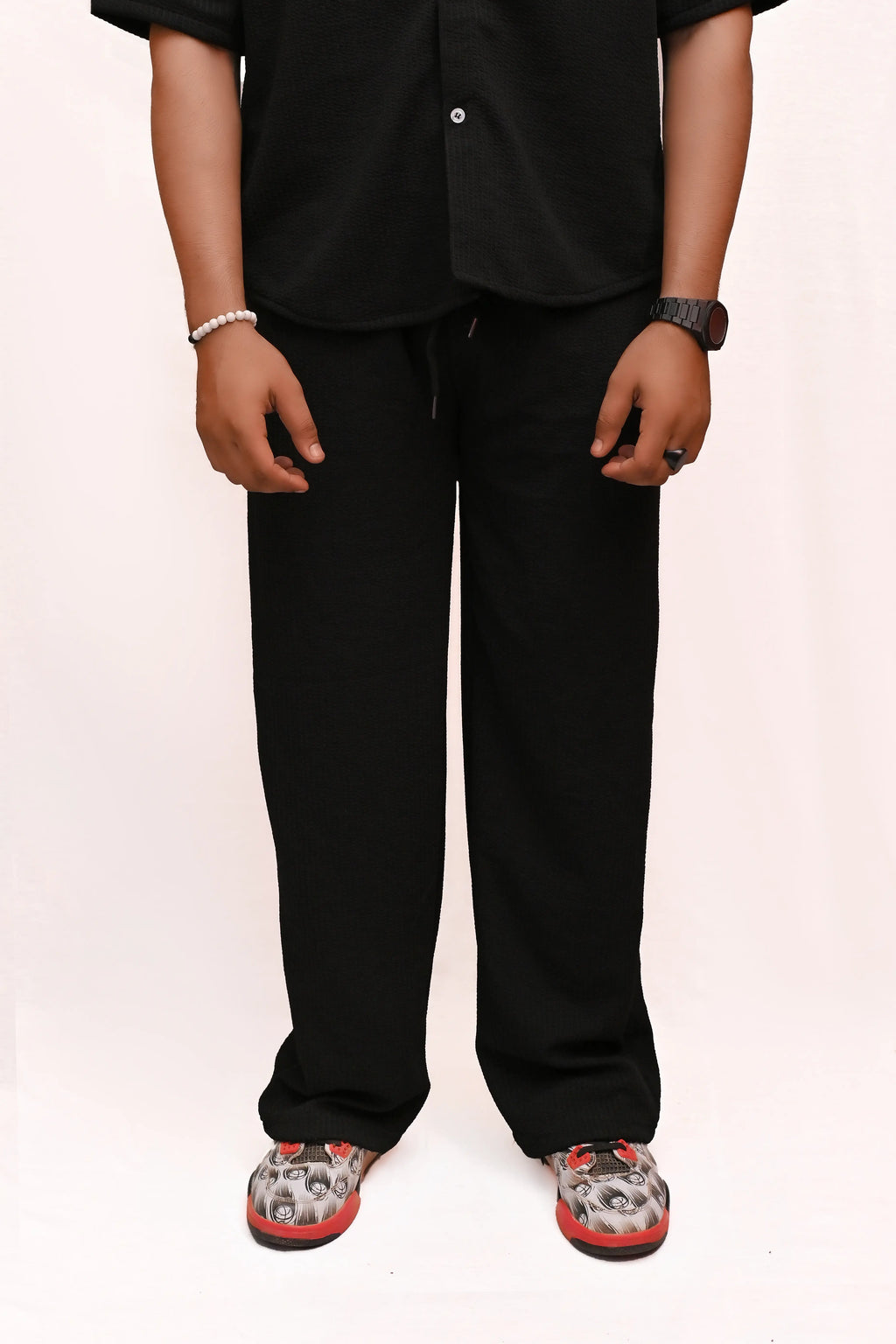 HYKEYZ Classic Textured Straight Trouser - Black