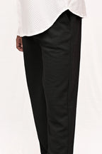 HYKEYZ Classic Textured Straight Trouser - Black